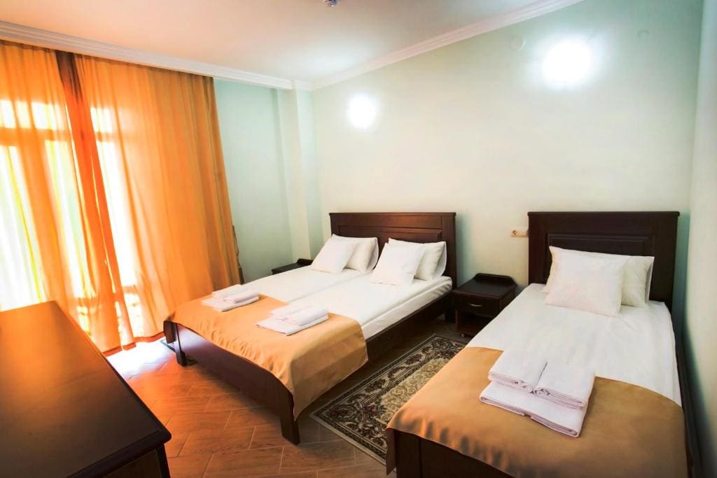 Triple Room with Sea View room - Image 3