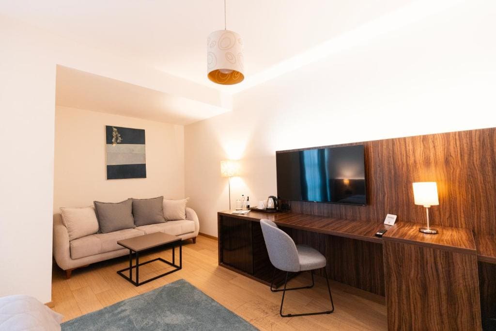Junior Suite room - Image 3
