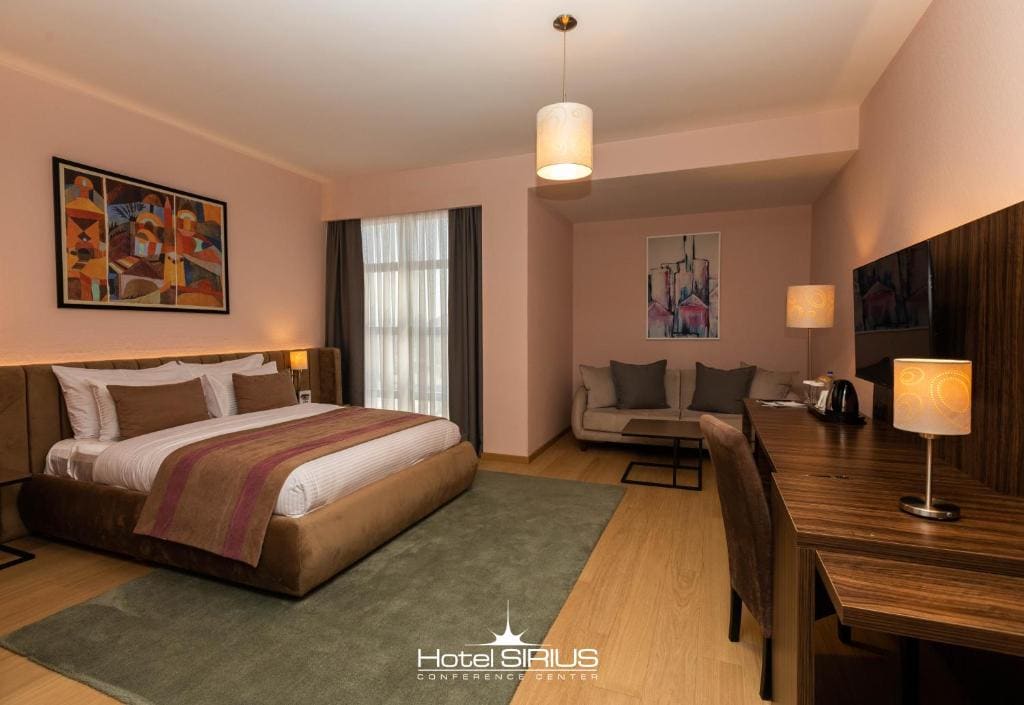 Deluxe Double Room room - Image 3