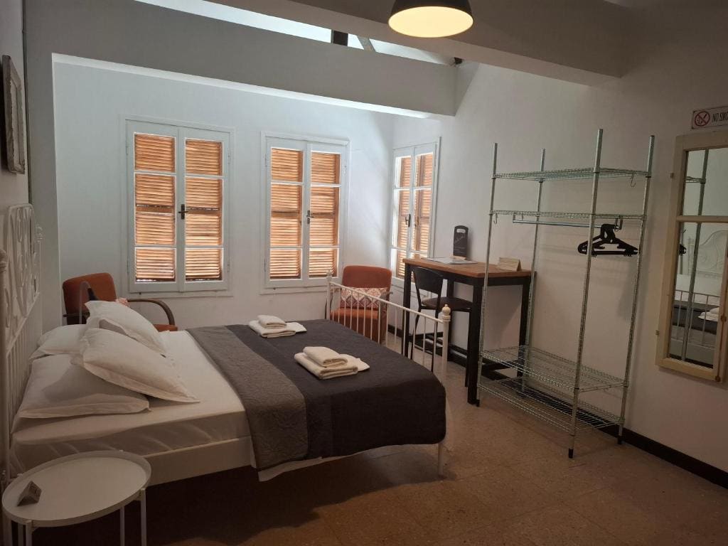 Standard Double Room room - Image 2