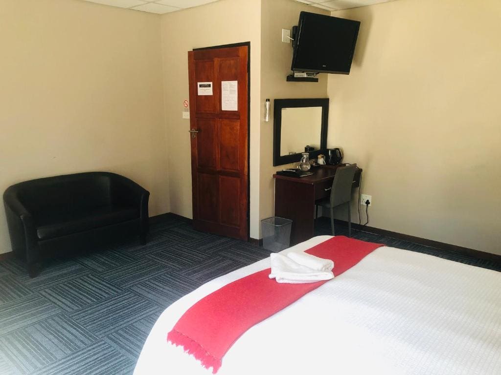 Executive Suite room - Image 2