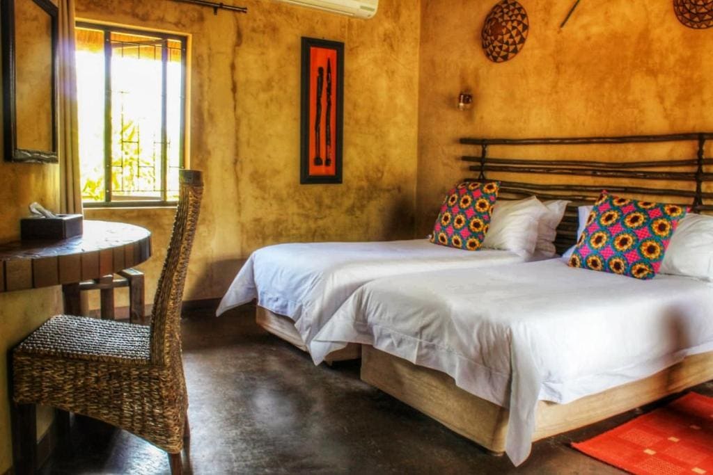 Standard Double or Twin Room room - Image 2