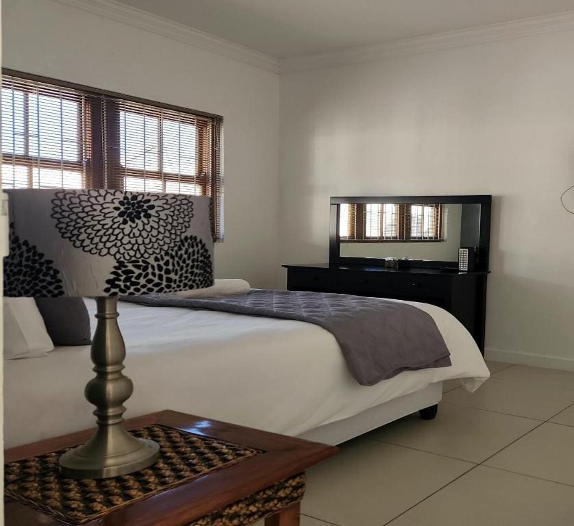 Deluxe Apartment room - Image 3