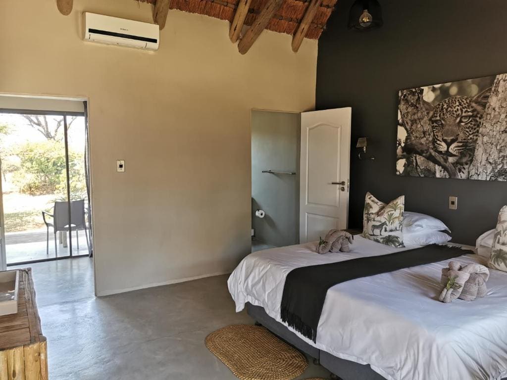 Superior Double or Twin Room room - Image 1