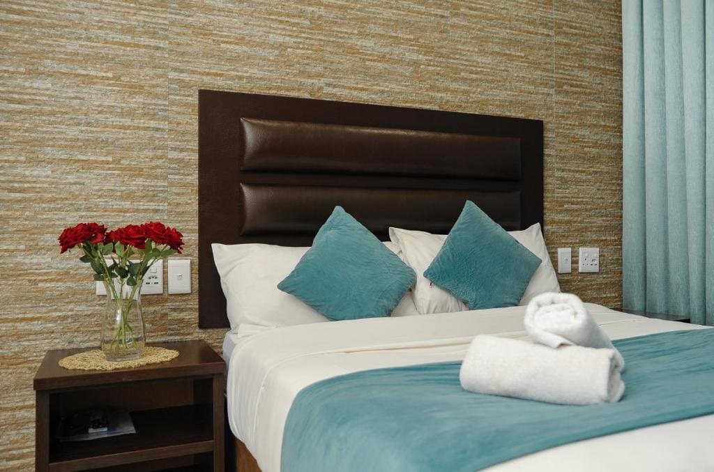 Deluxe Double Room with Balcony room - Image 1
