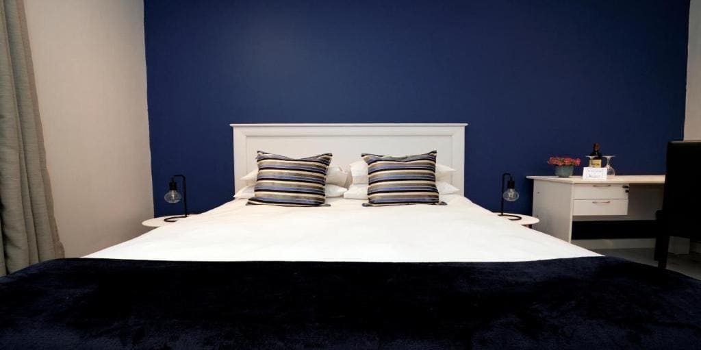 Standard Queen Room room - Image 3