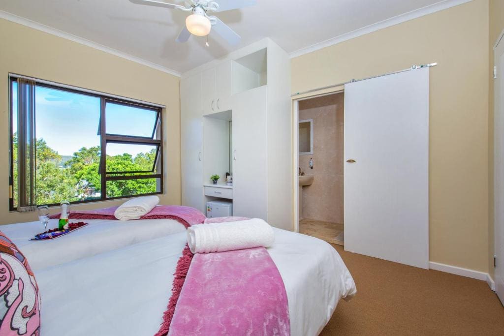 Deluxe Double Room room - Image 2