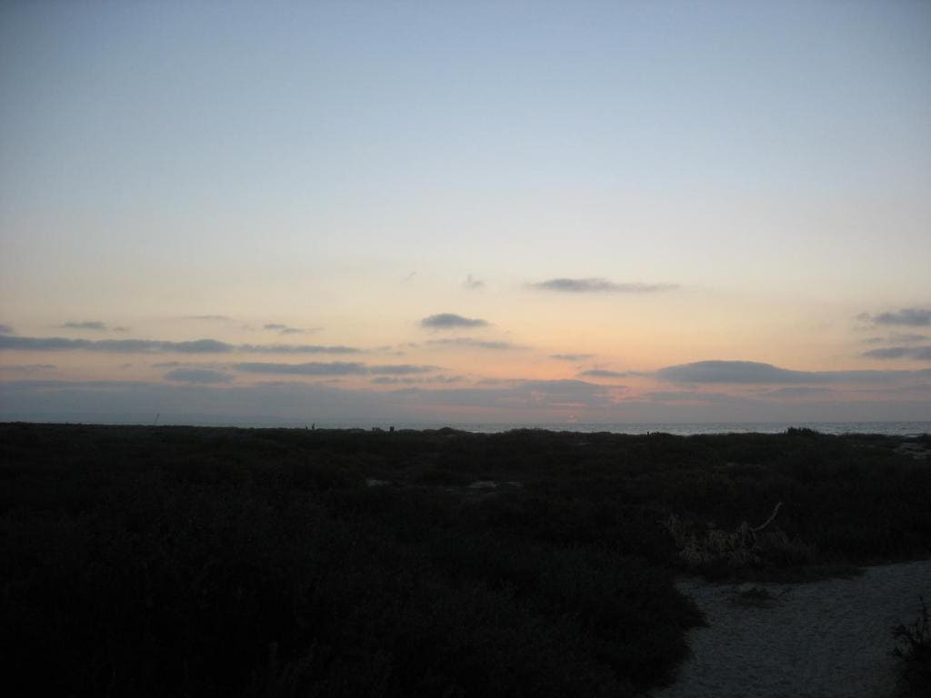 Deluxe Double Room with Side Sea View room - Image 1