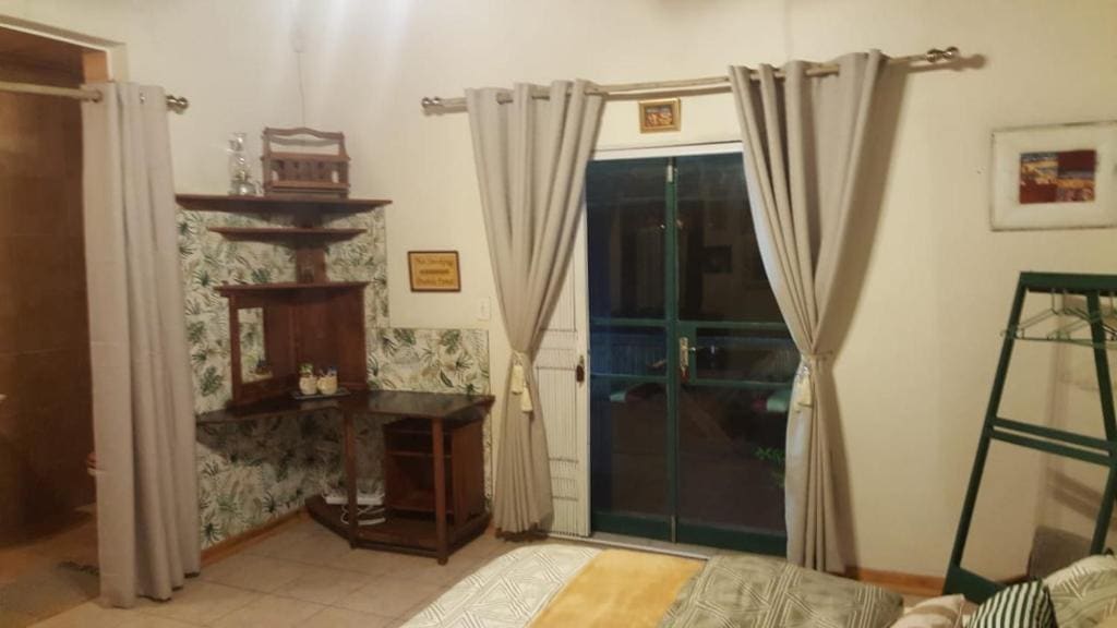 Queen Room room - Image 3