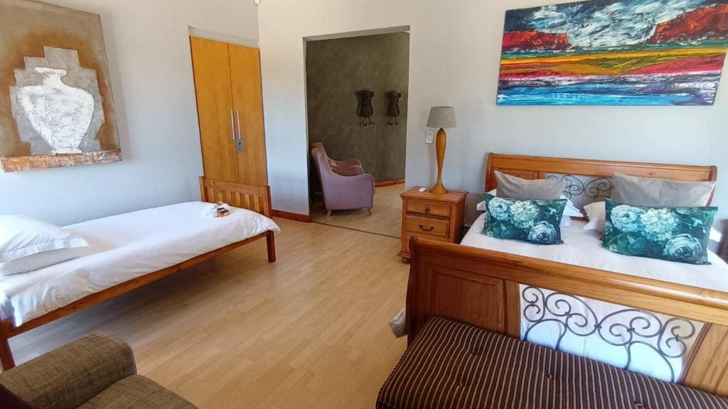 Executive Apartment room - Image 3