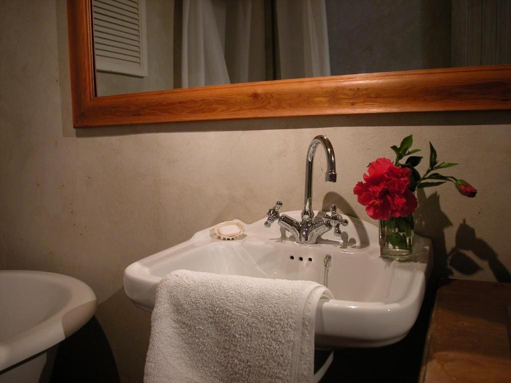 Standard Double Room room - Image 2