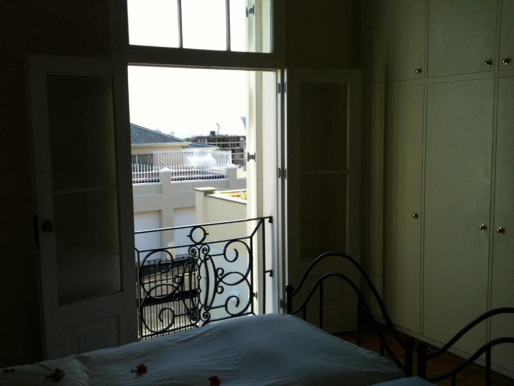 Standard Double or Twin Room with Sea View room - Image 3