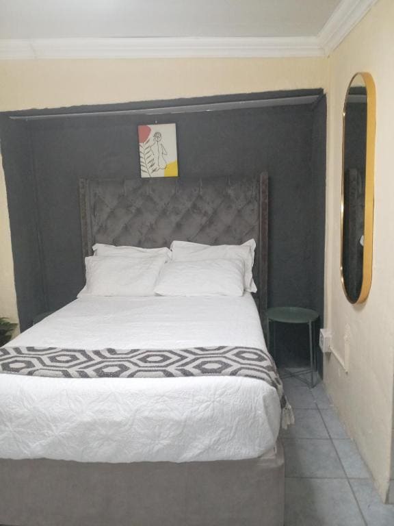 Standard Double Room room - Image 1