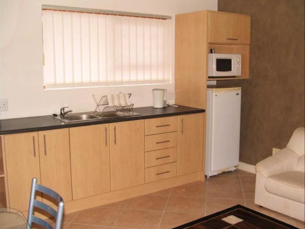 Two-Bedroom Apartment room - Image 3