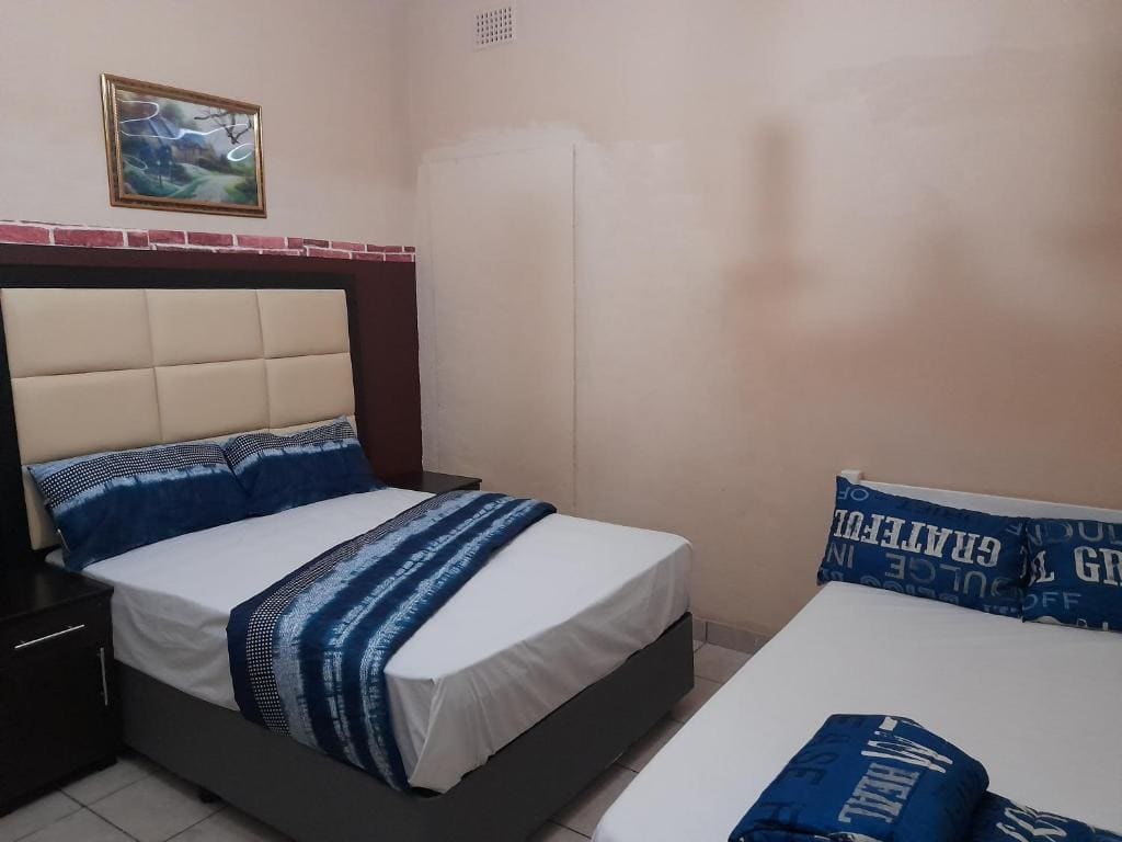 Double or Twin Room with Extra Bed room - Image 1