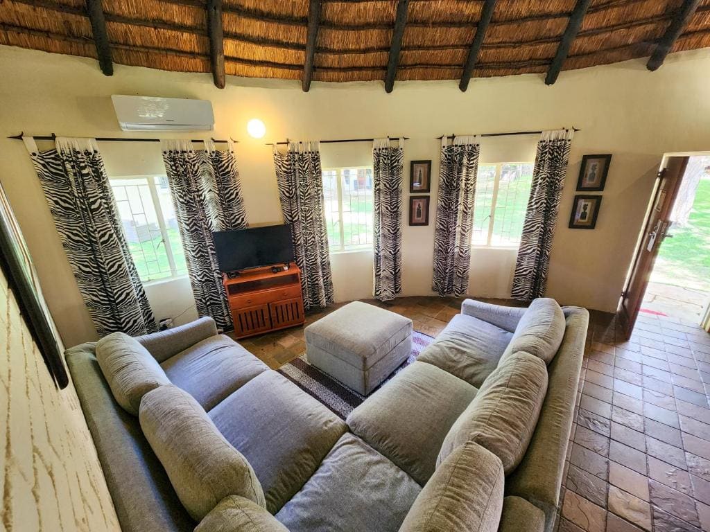 2 Bedroom Family Chalet - Kudu room - Image 1