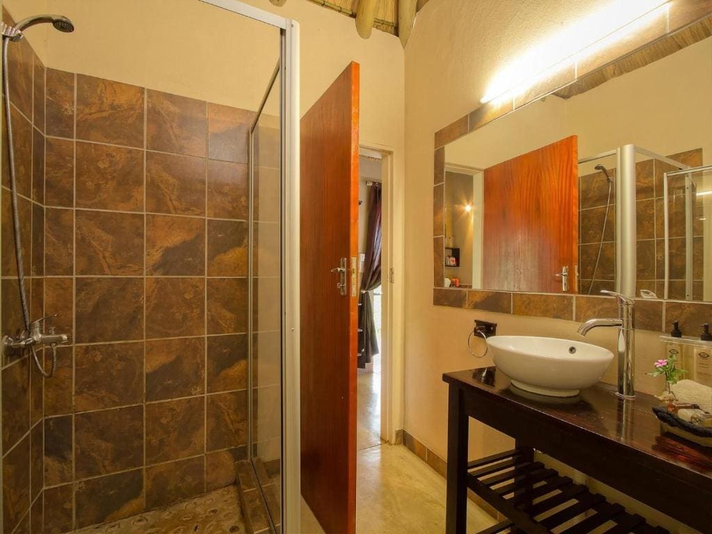 Deluxe Chalet room - Image 2