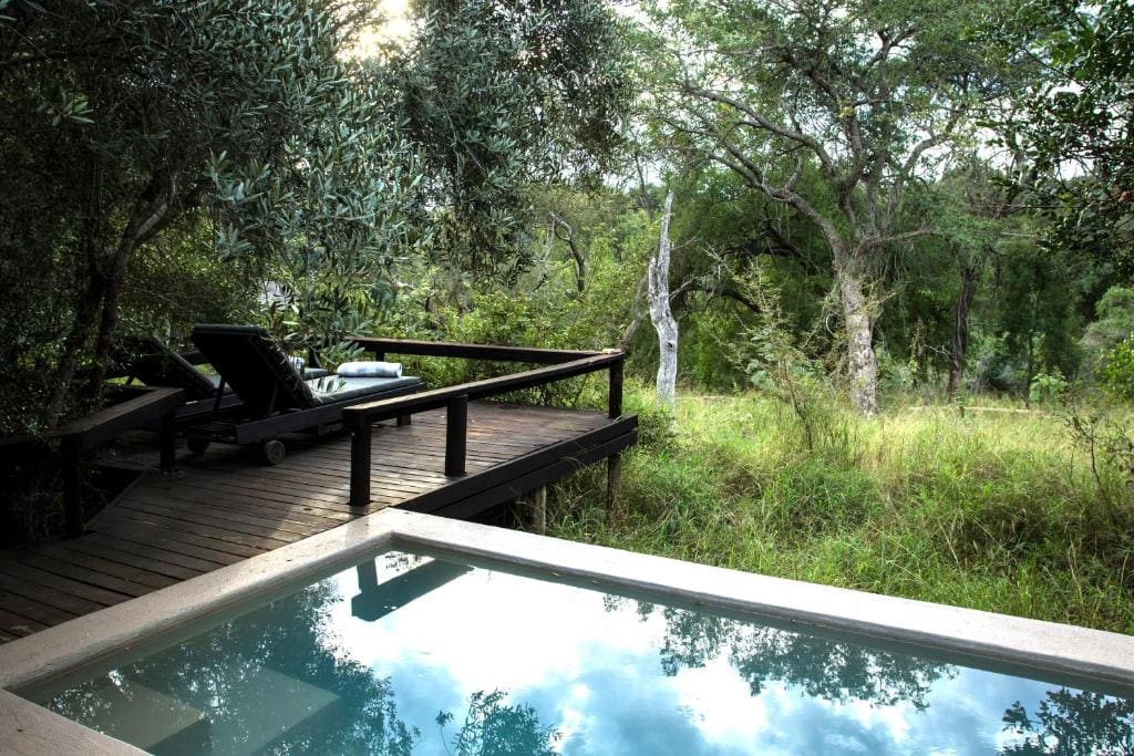 Honeymoon Suite room - Image 1