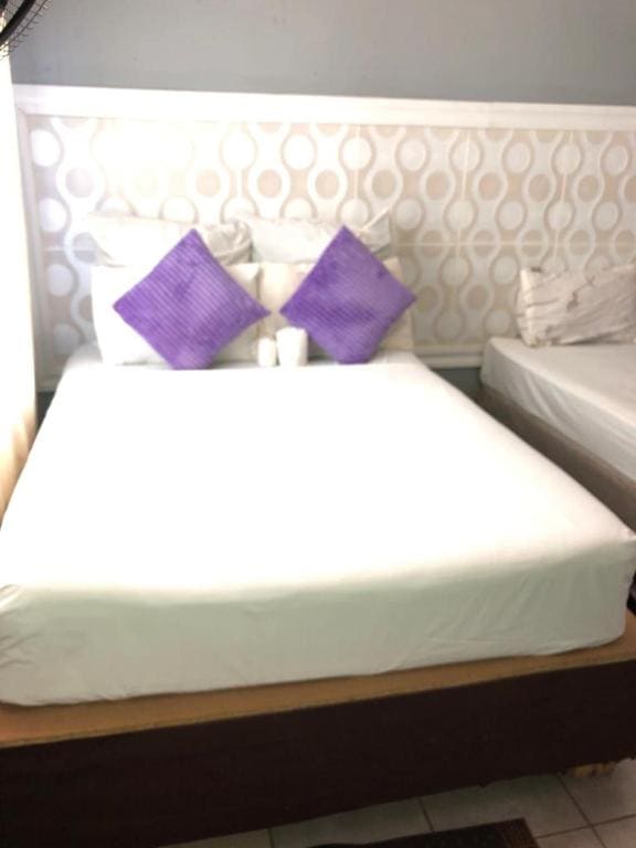 Deluxe Double or Twin Room room - Image 1