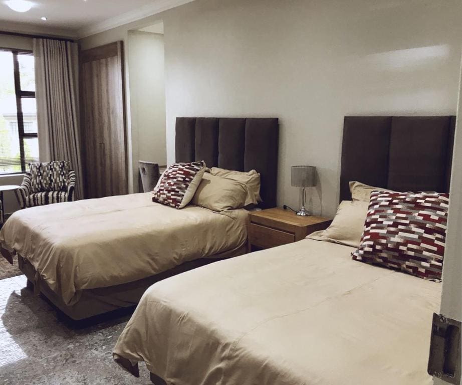 Deluxe Suite room - Image 1