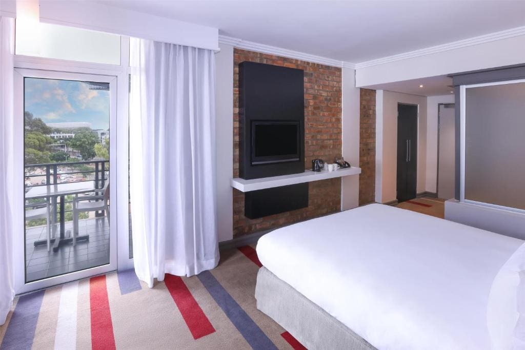Standard Premium King - Non-Smoking room - Image 2