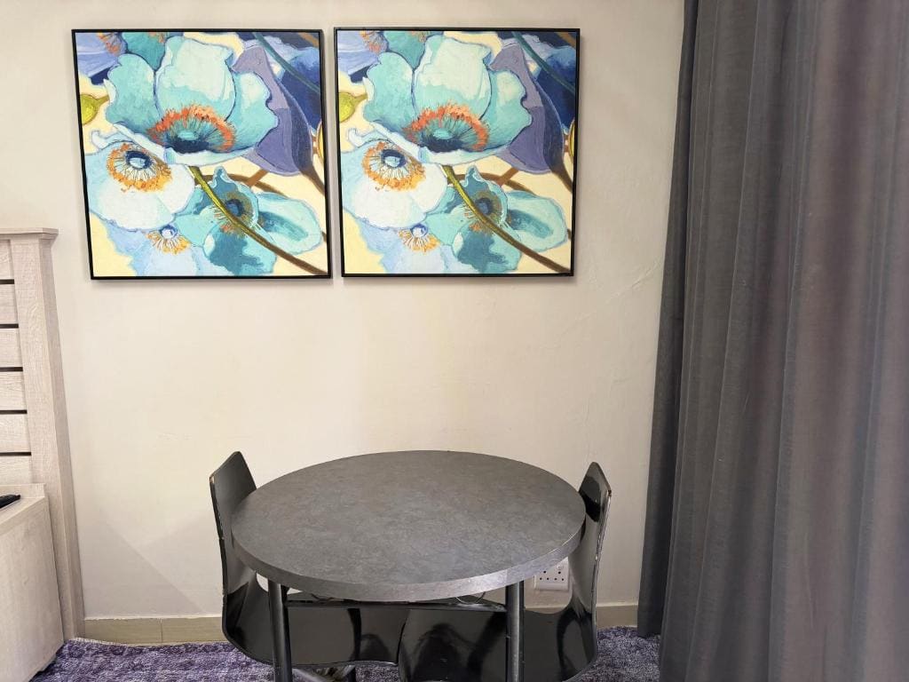 Family Room room - Image 1