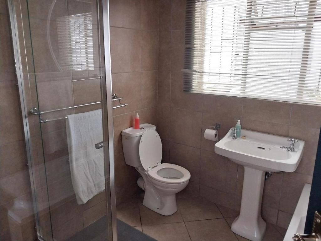 Standard Double Room room - Image 2