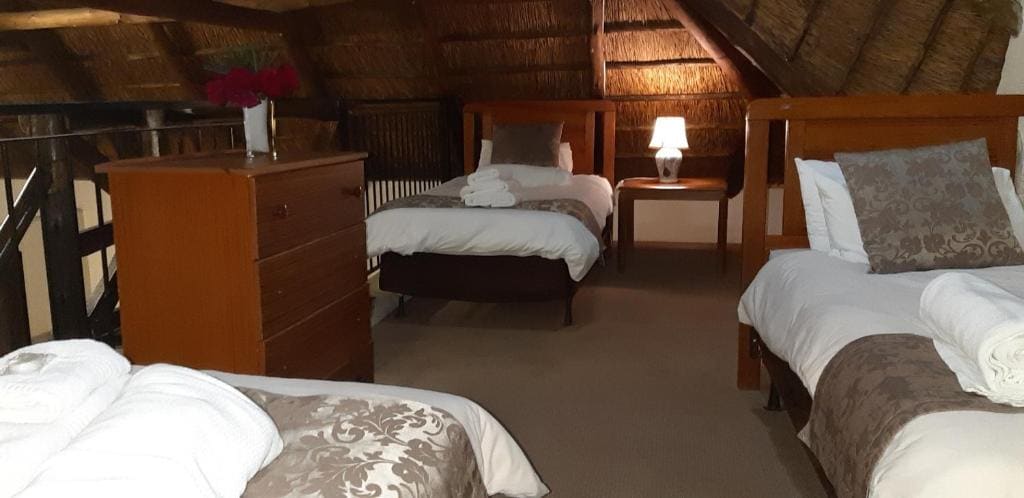 Two-Bedroom Chalet room - Image 3