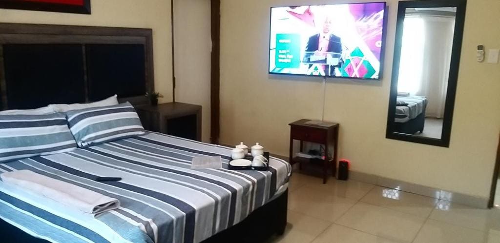 Double or Twin Room with Bathroom room - Image 3