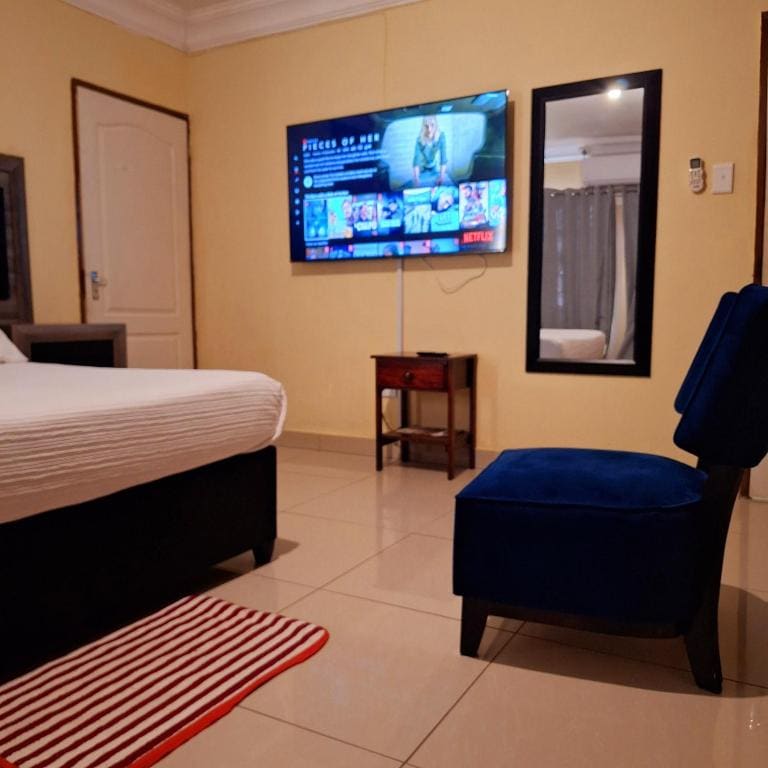 Double or Twin Room with Bathroom room - Image 1