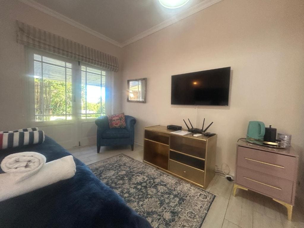 Executive Suite room - Image 1