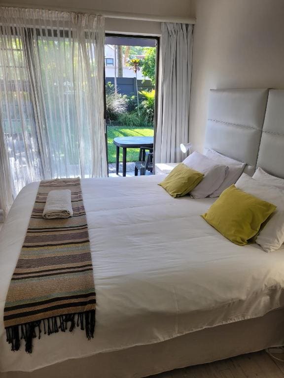Double or Twin Room room - Image 3