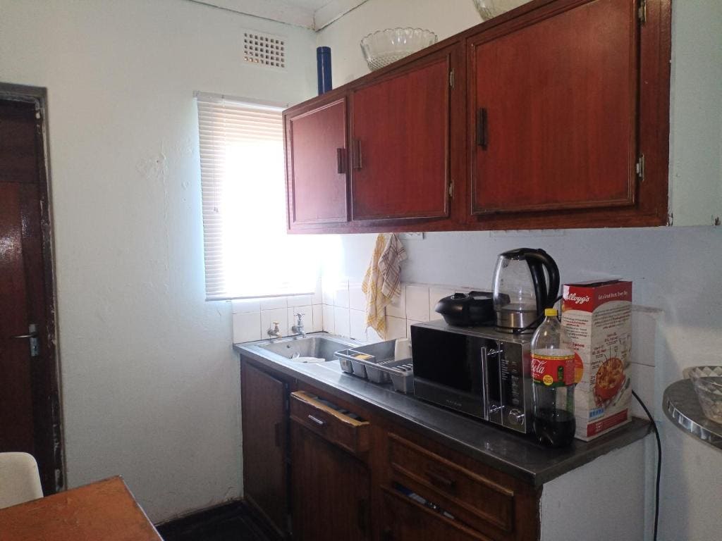 Family Room room - Image 2