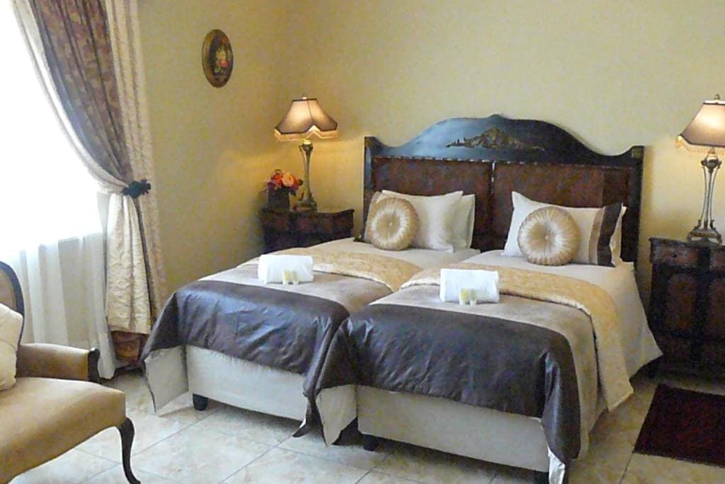 Standard Double Room room - Image 1
