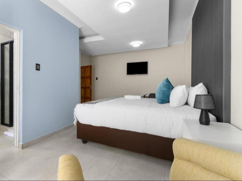 Standard Queen Room room - Image 2