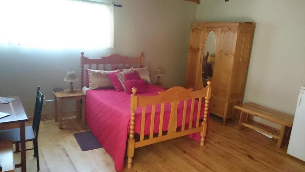 Deluxe Double Room with Balcony room - Image 3