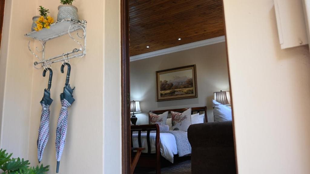 Standard Double Room room - Image 3