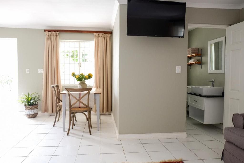 Deluxe Double Studio room - Image 3