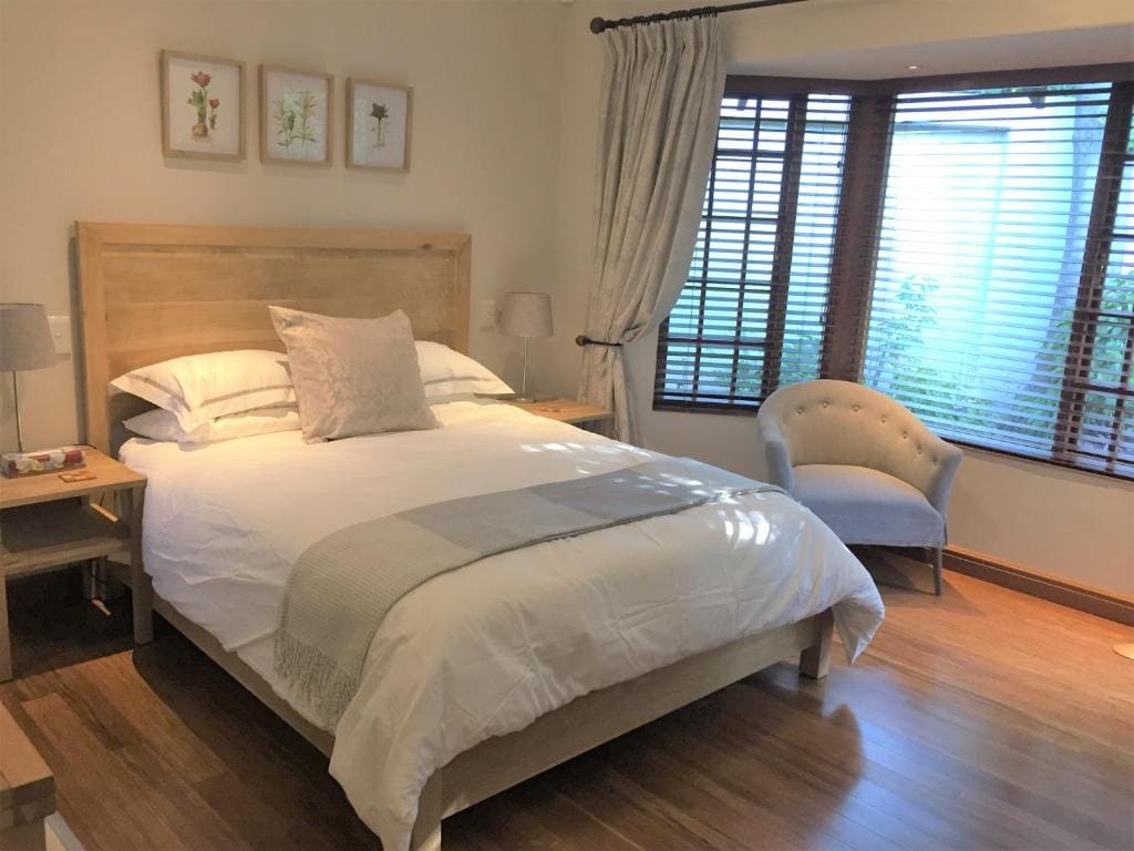 Double Room with Garden View room - Image 3