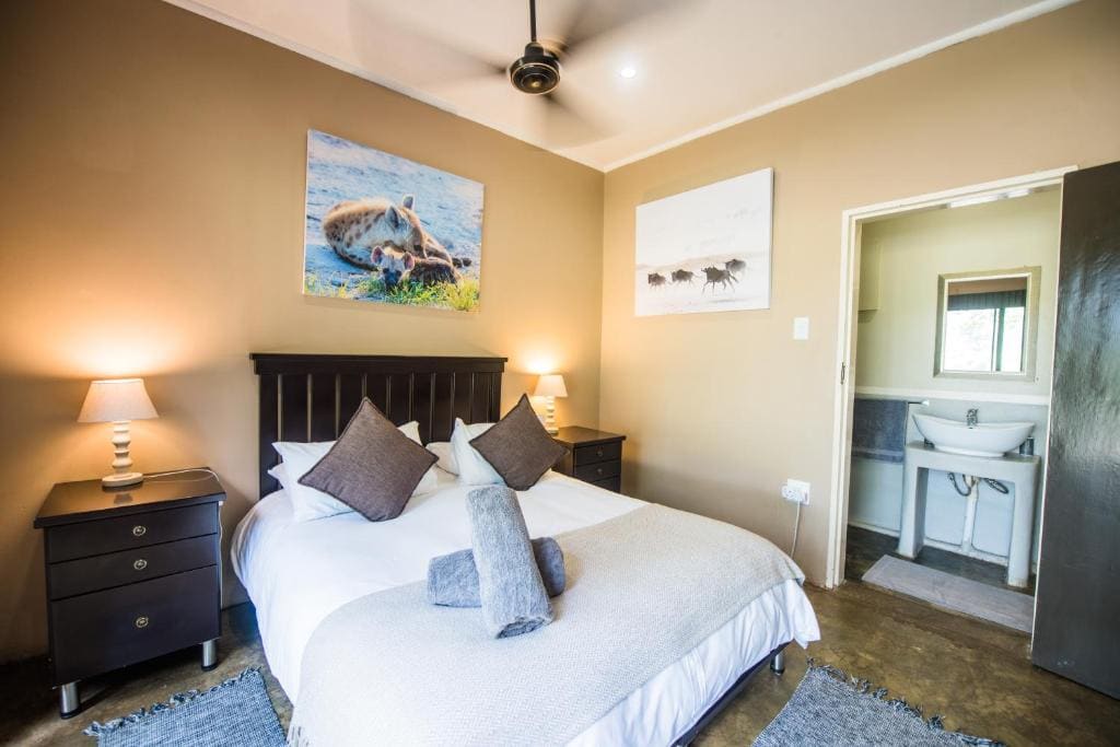 Double Room with River View room - Image 1