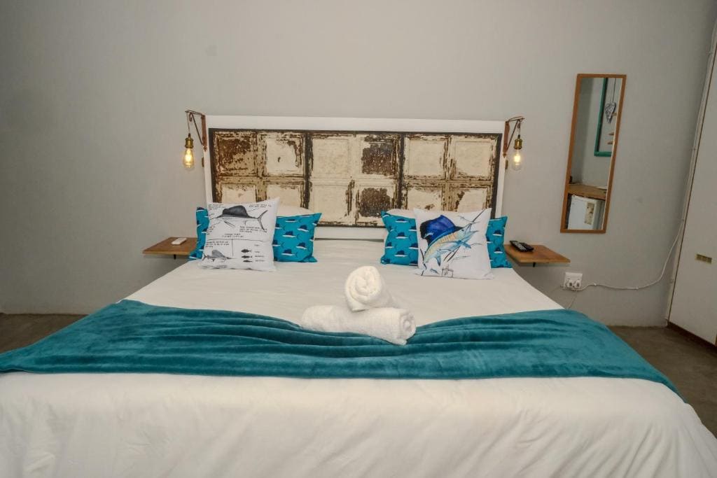 Standard Triple Room room - Image 2