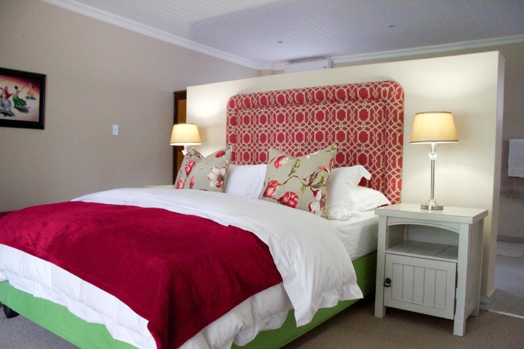 Deluxe Double Room with Shower room - Image 1