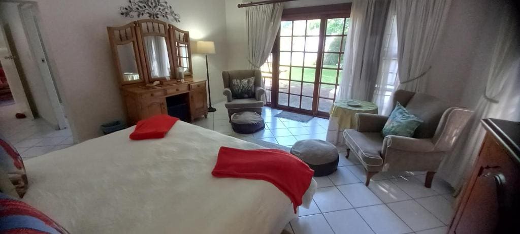 Deluxe Suite with Sea View room - Image 3
