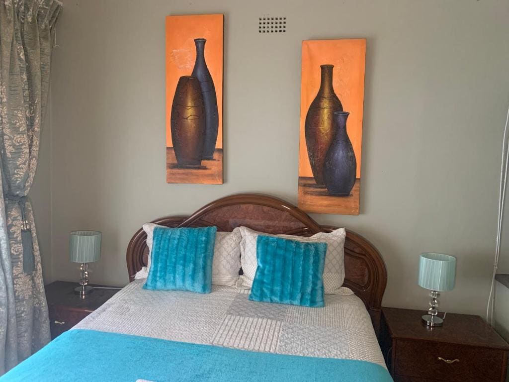 Deluxe Double or Twin Room with Garden View room - Image 3