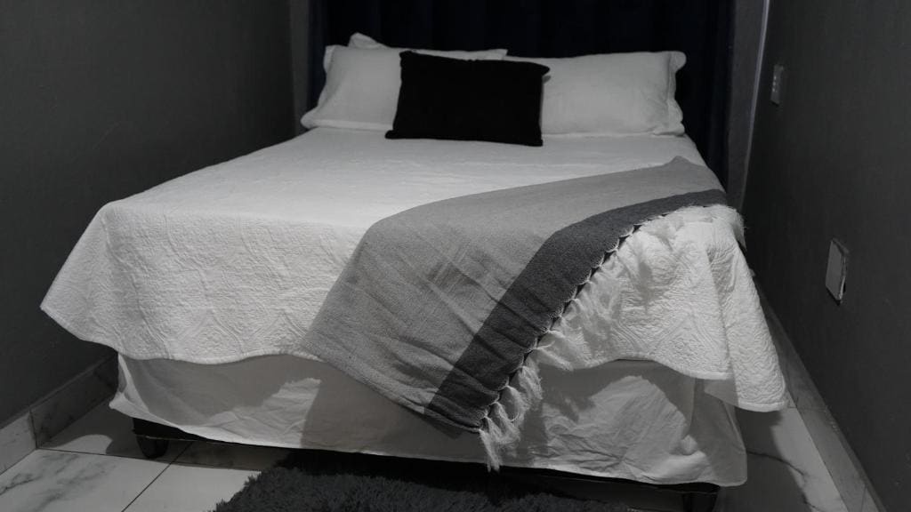 Deluxe Double Room room - Image 1