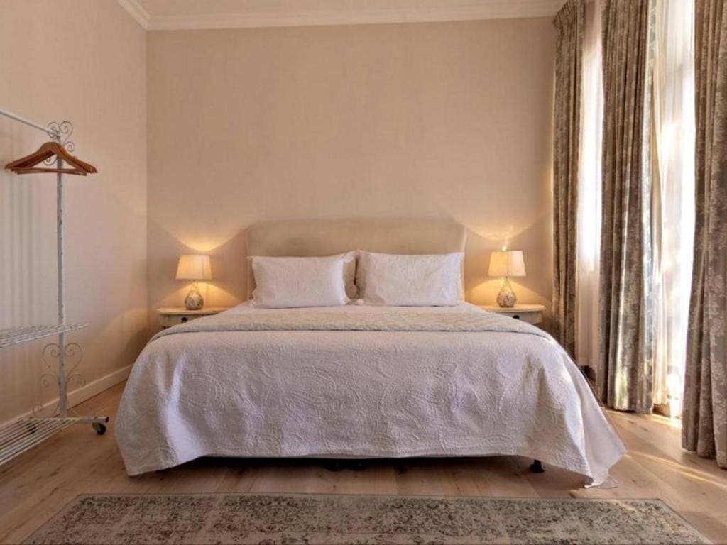 King Room with Balcony room - Image 3
