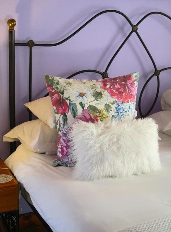 Standard Double or Twin Room room - Image 2