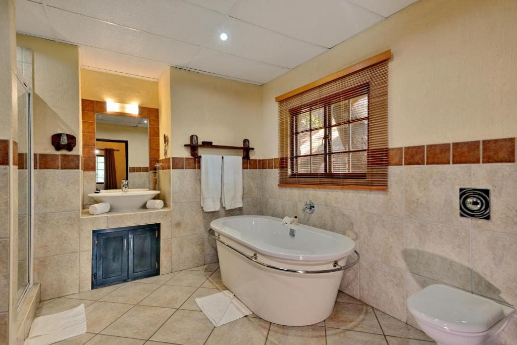 Luxury Suite room - Image 3