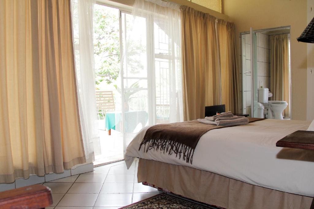 Quadruple Room room - Image 3