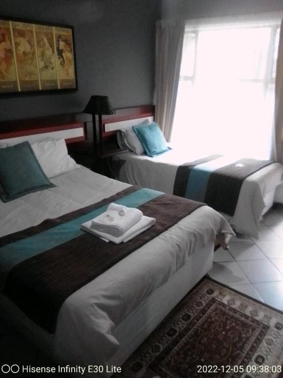 Double or Twin Room room - Image 2